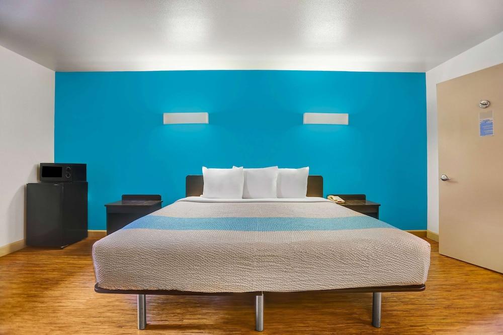 Motel 6 Anderson, CA - Redding Airport