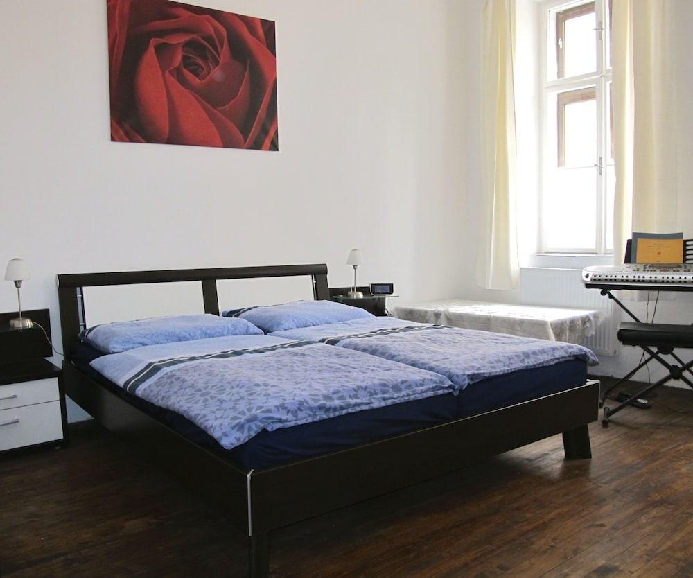 Old Vienna Apartments