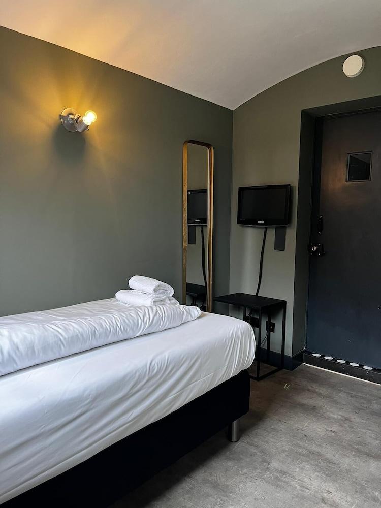 Hotel Oostereiland - Gevangenis Hotel