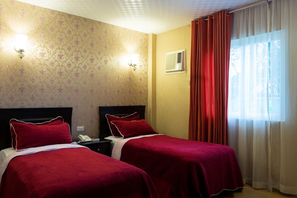 Tagaytay Wingate Manor