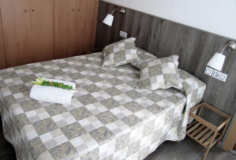 Hostal Pensió Maricel