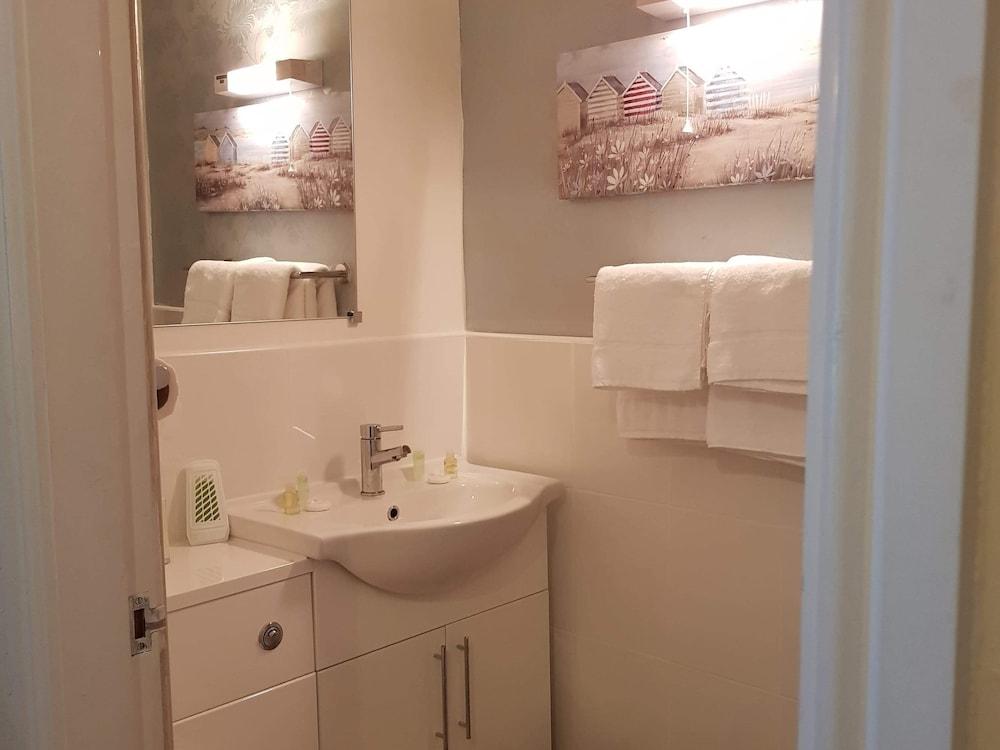 The Pavilion Guest House