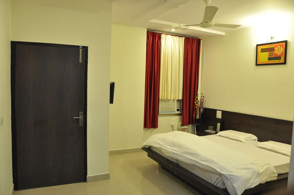 Classic 7 Hotel & Restaurant