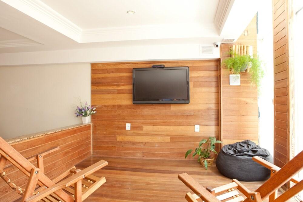 HMG Suites Inn Budget Rio