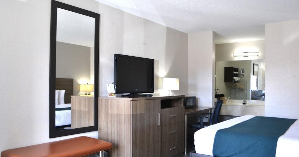 Studio 6 Suites Chattanooga, TN - Lookout Mtn.