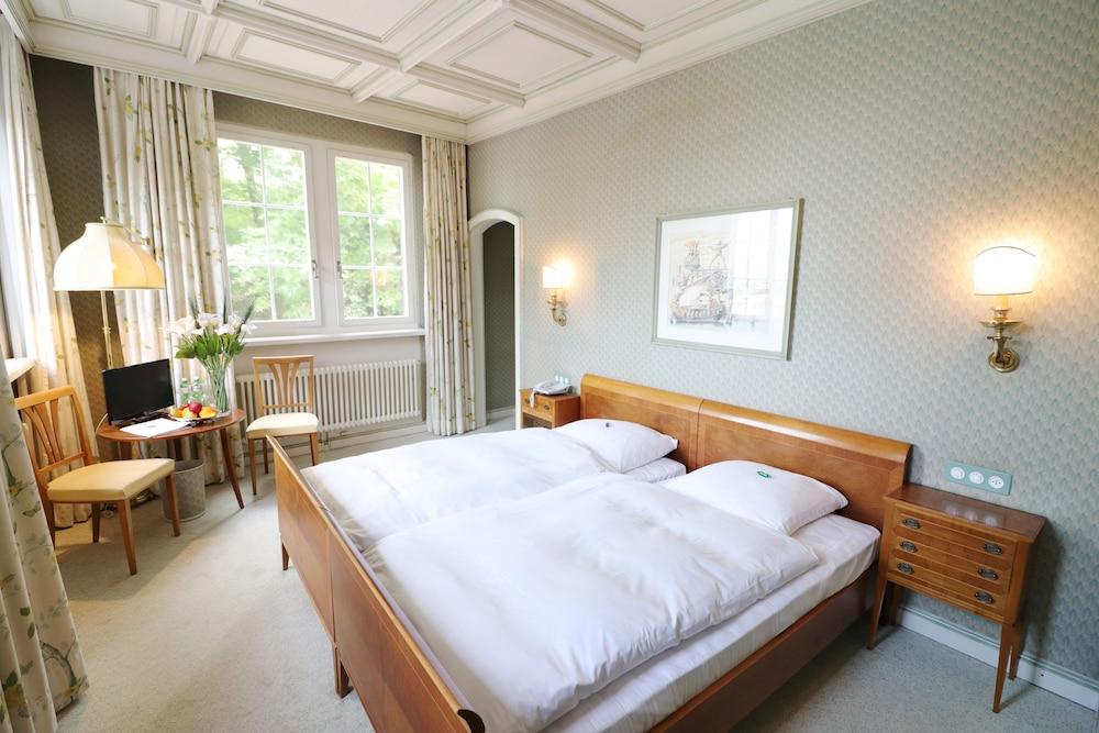 Hotel Drachenburg & Waaghaus