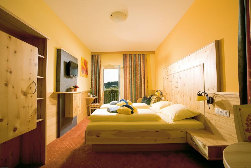 Thermenhotel PuchasPLUS