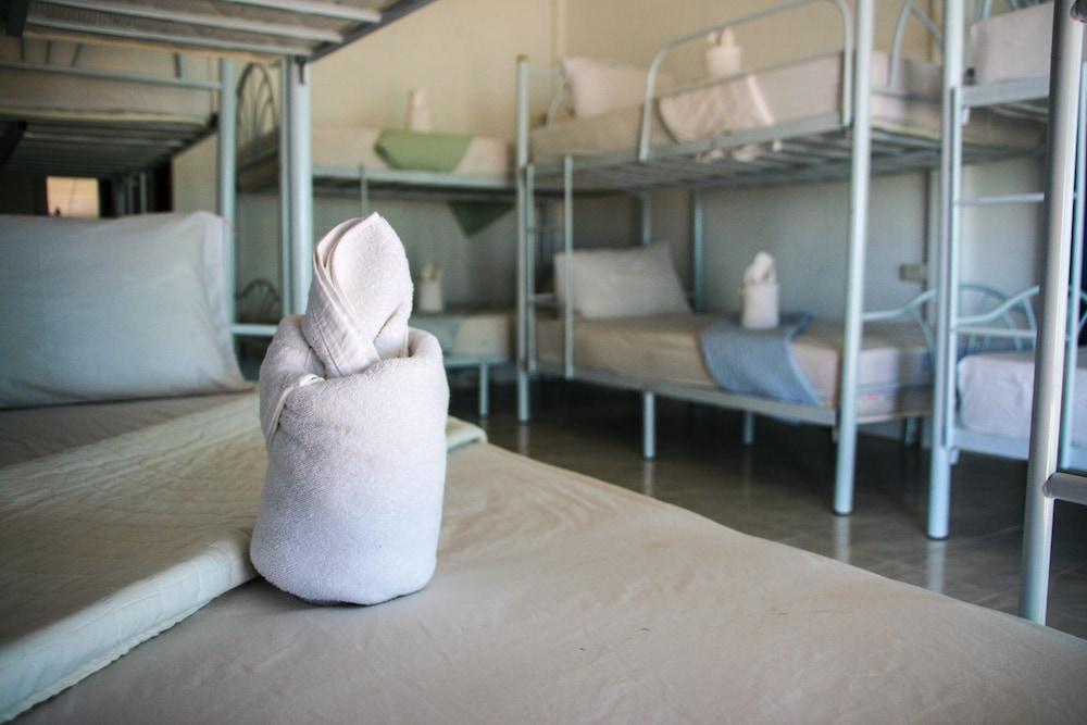 The Beach Village - Hostel