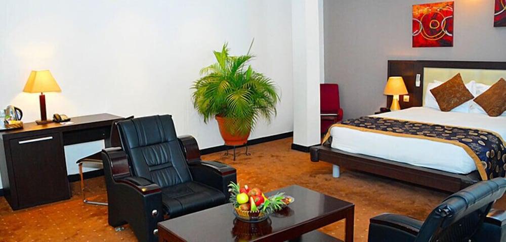 Transtell Suites & Apartments