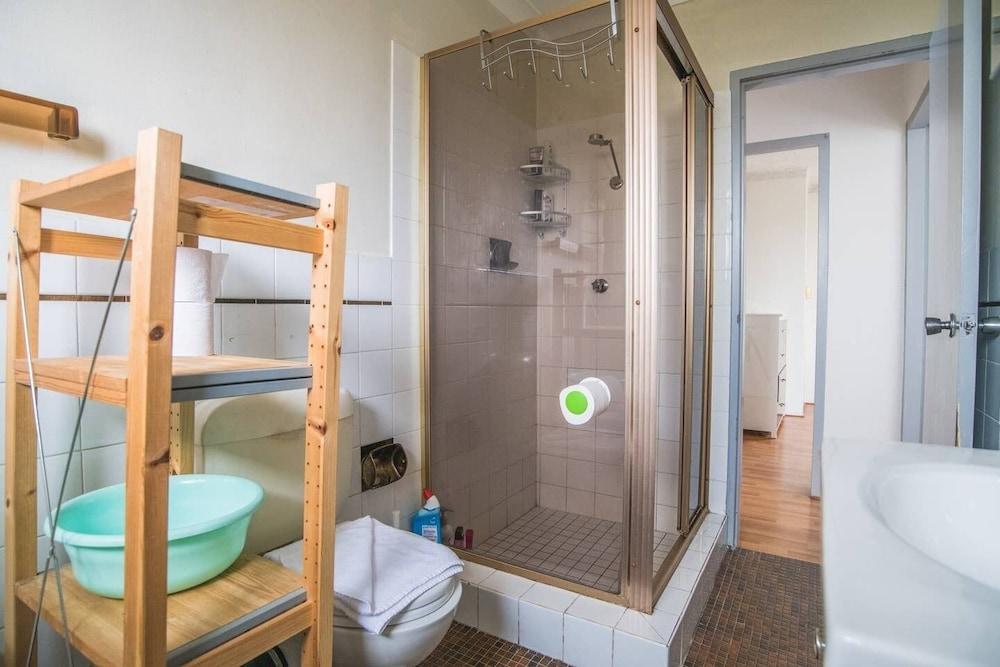 Simple Comfort! 2bed1bath Unit in Meadowbank