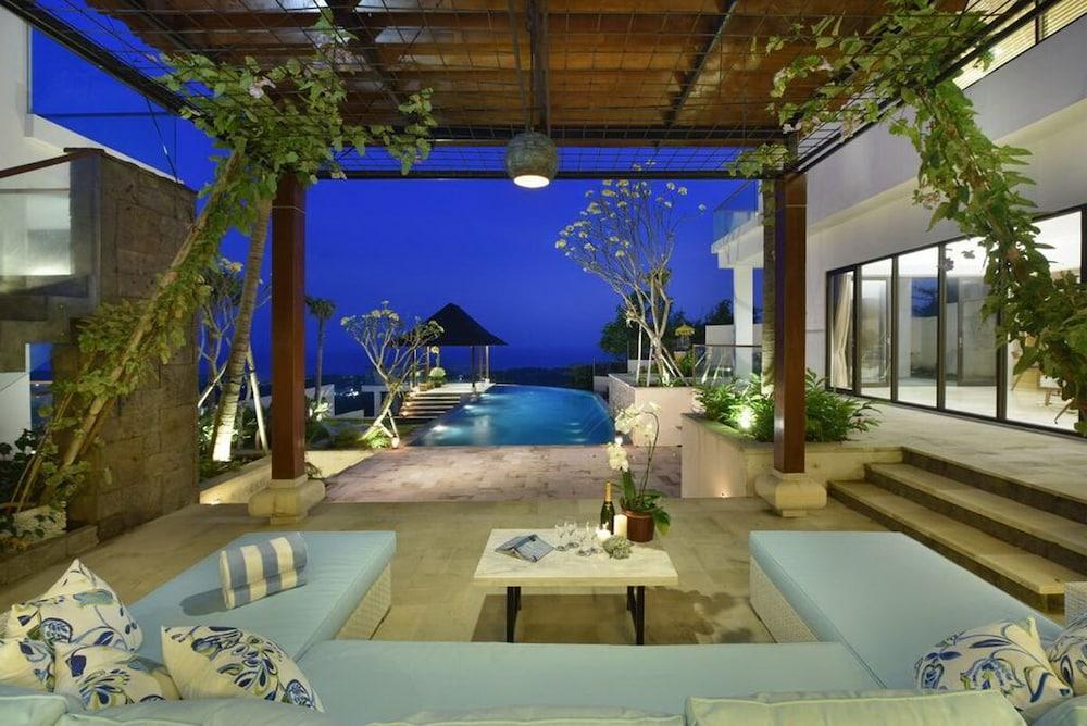 Villa Serenita 3 Bedroom