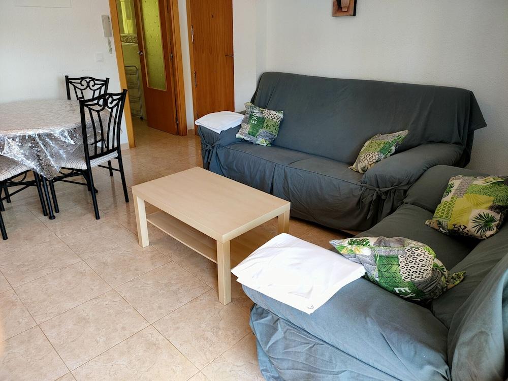 Delfines III Bl.v Esc. 1 Bajo pta 1