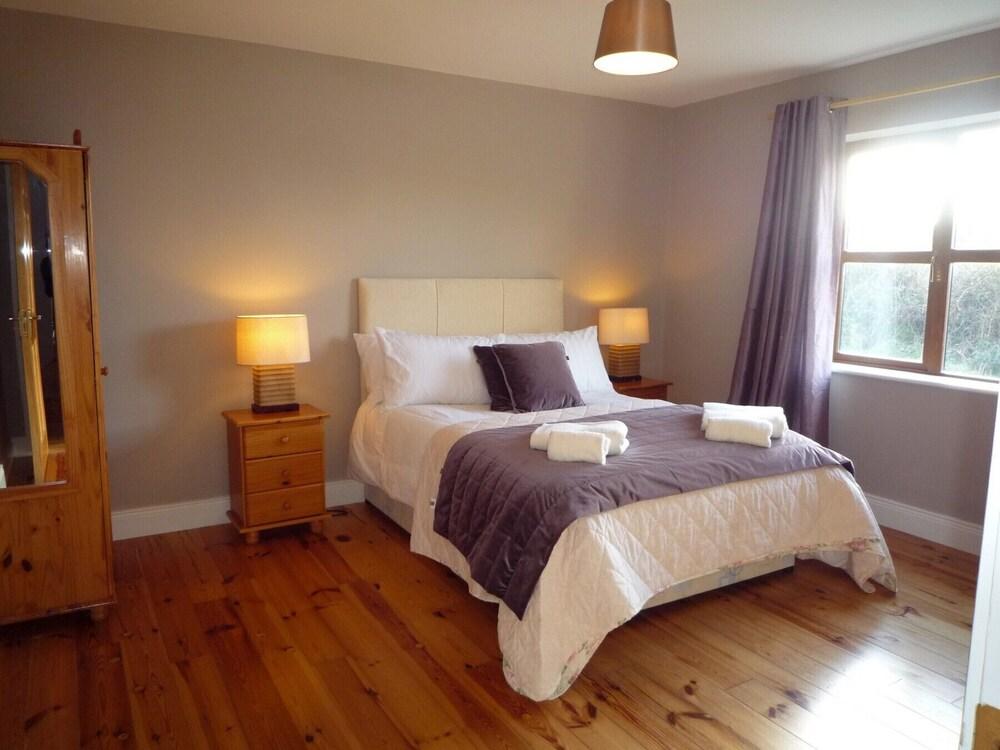 Lispole Holiday Cottages