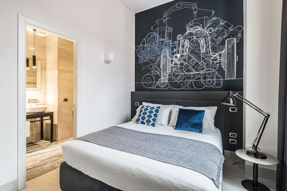 Design Club Collection