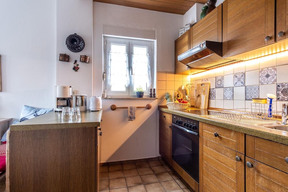 Gemütliches Haus mit Garten und Balkon