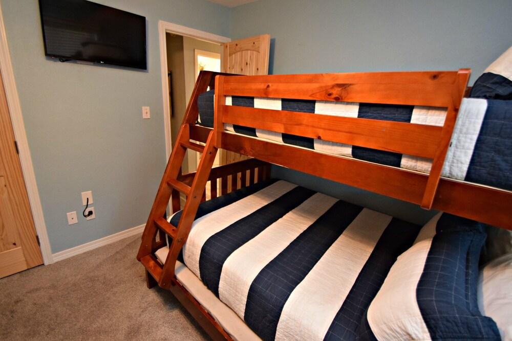 Gulf View 19 2 Bedroom Condo