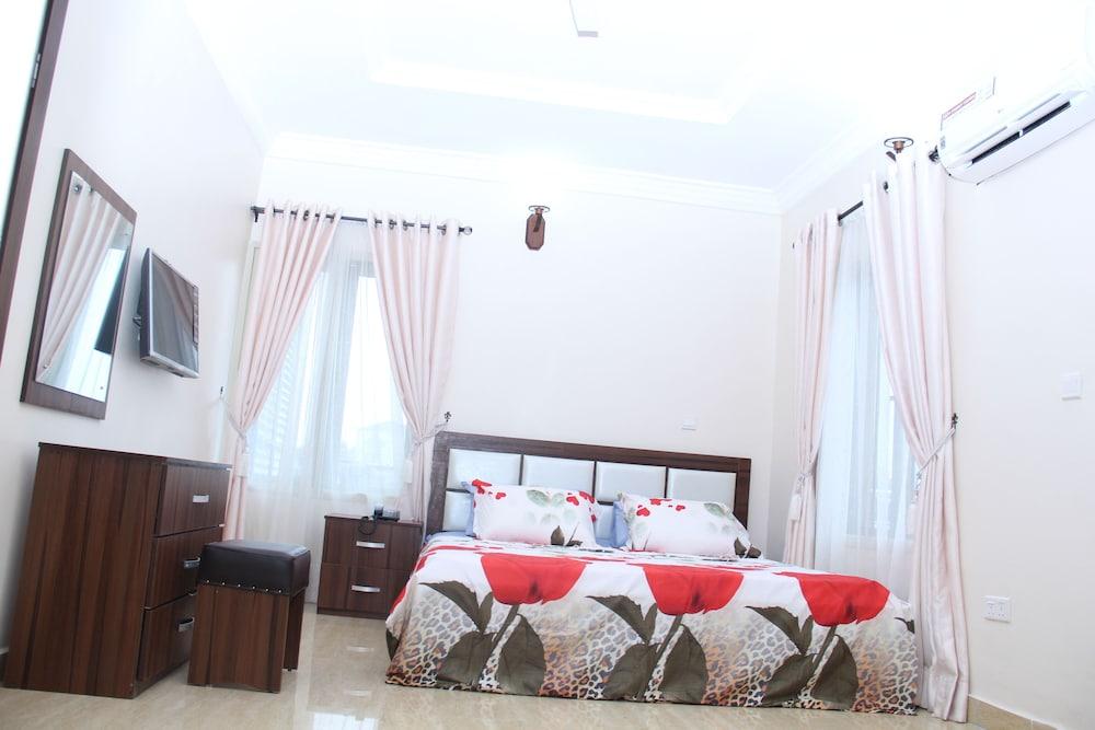 SSCFG Luxury Apartments & Suites