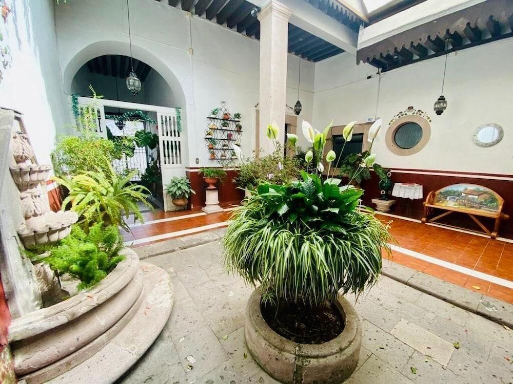 Casa de la Dulce Reyna