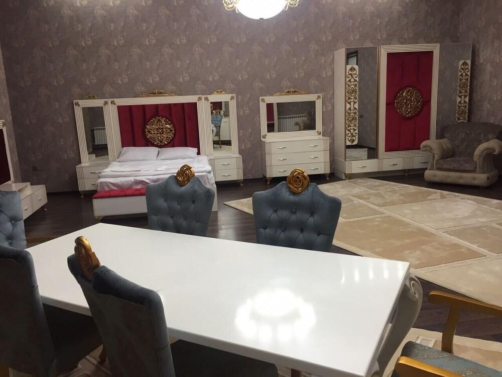 Best Price Castle Hotel