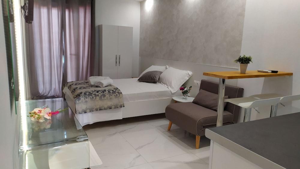 Del Soll - Polychrono