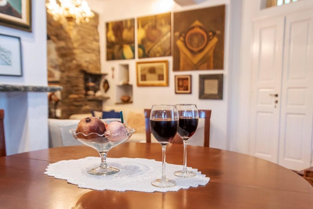 Gladiolus House - Tinos