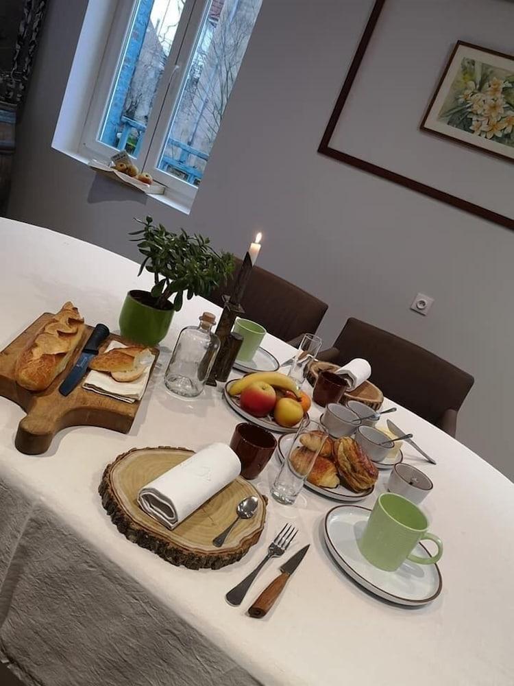 Maison Fleur de Frangipanier