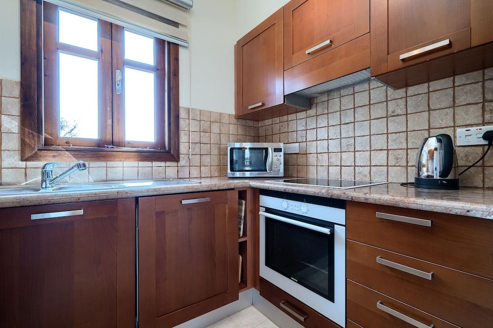 Apartment DD12 - Chloe