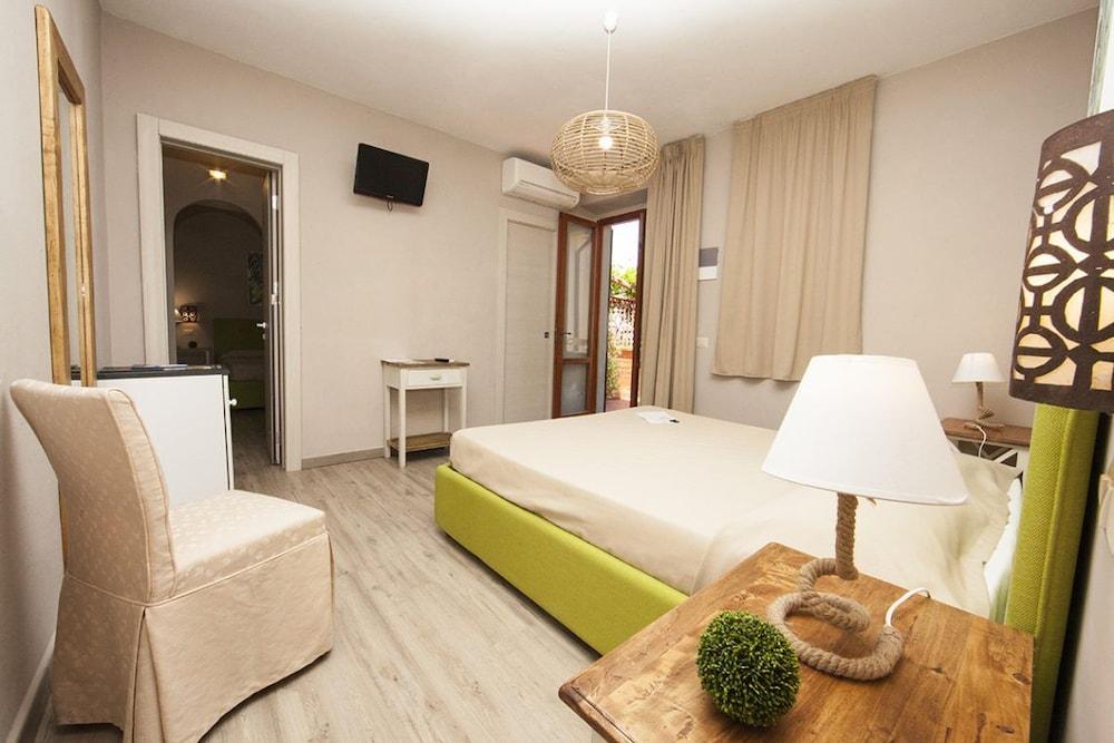 Hotel Cernia Isola Botanica