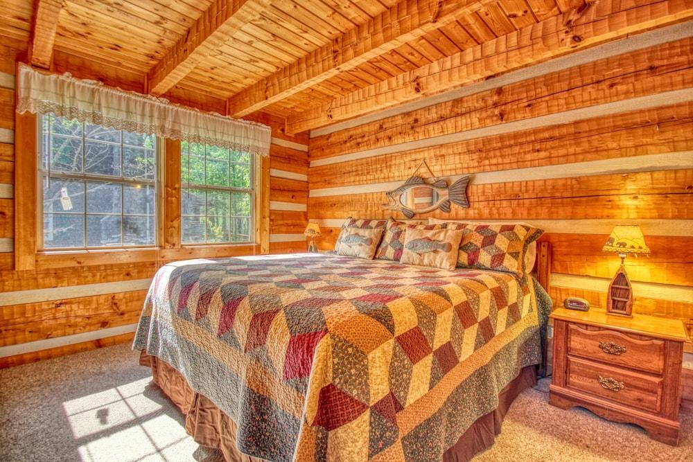 Angler's Perch #2523