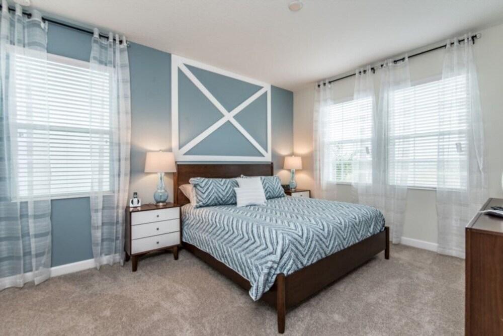 Moonvalley Villa Champions gate