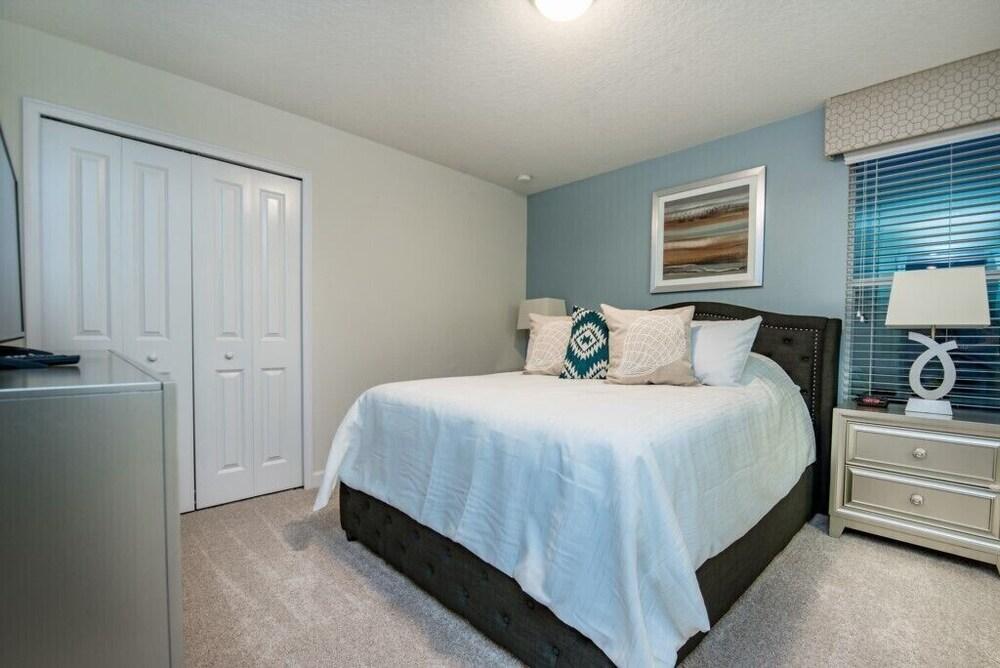 Hazard Villa Champions gate