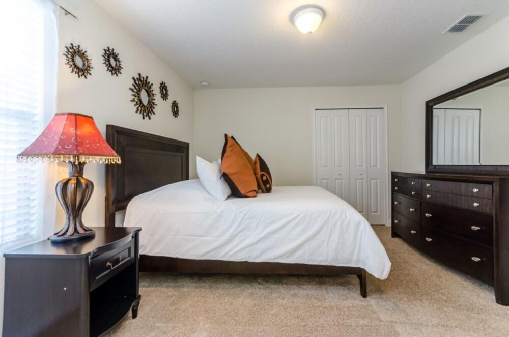 Ultimate Champions Gate Resort 8 Bedroom 5 Bath