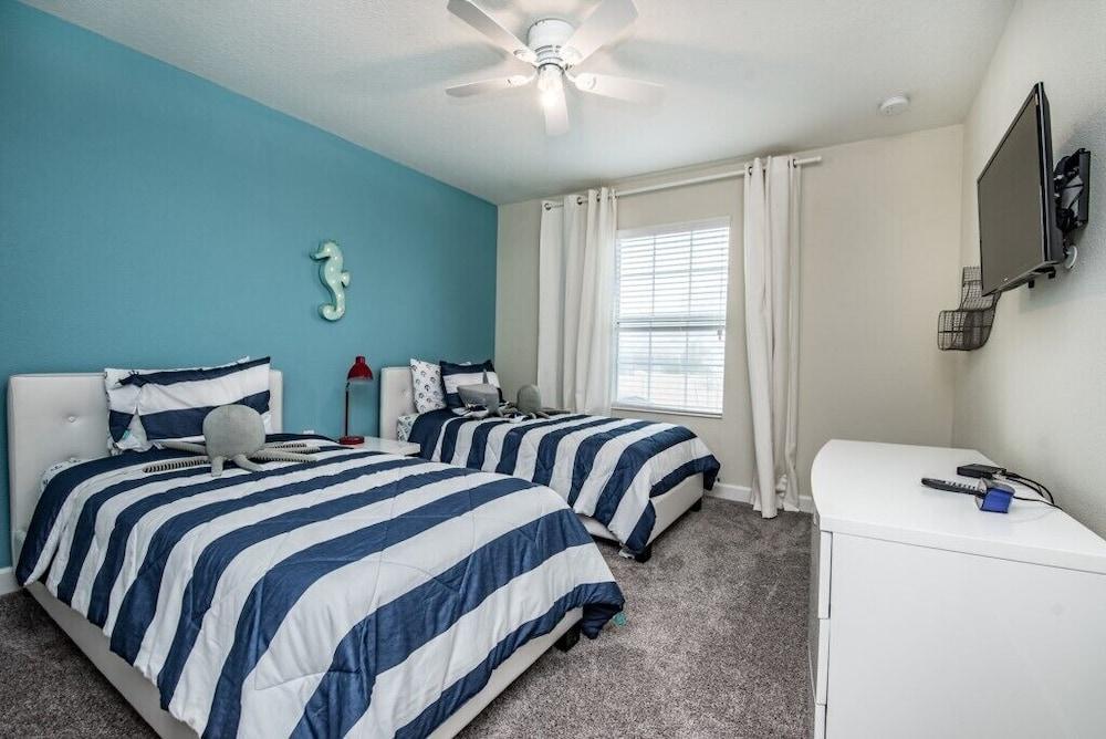 1590mv Ultimate Town Home With Pool