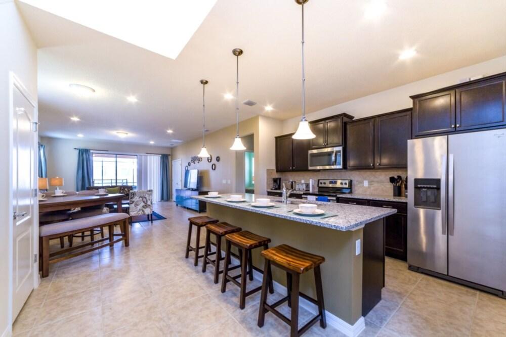 Windsor at Westside Resort 1