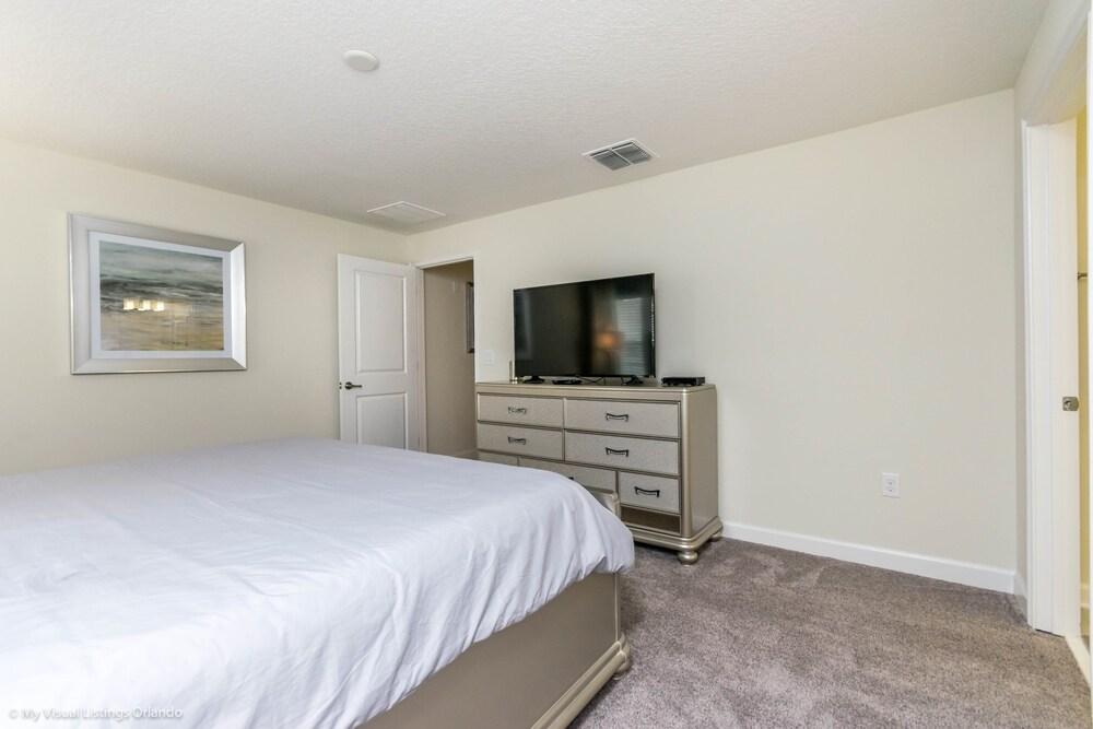 Plunker Drive Villa Champions Gate 2