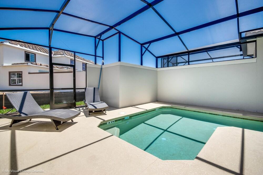 Sanbagger Drive Villa Champions Gate