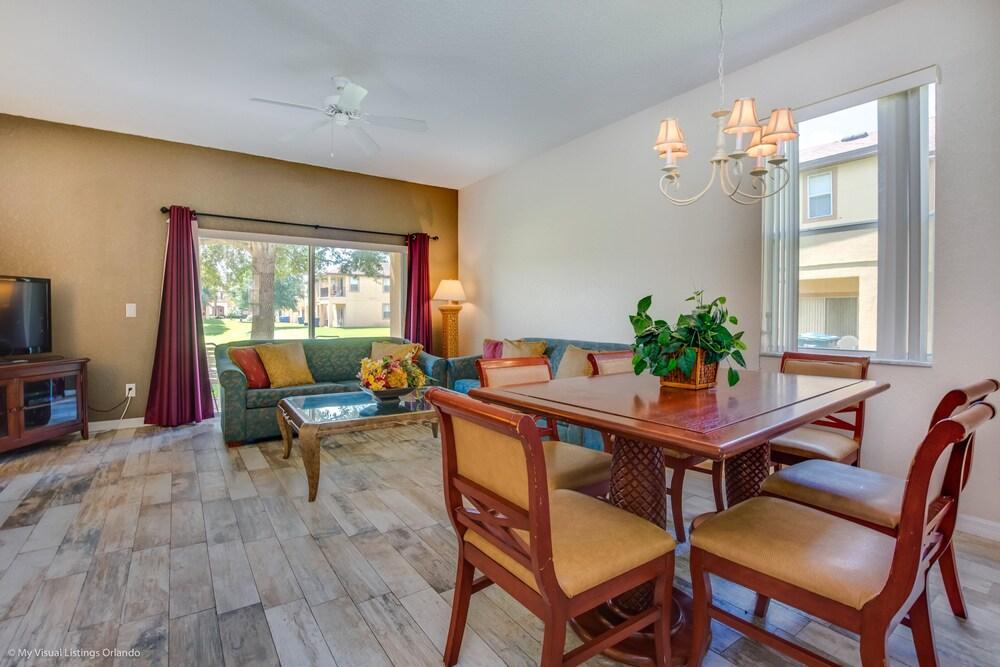 Clabria Villa Regal Palms