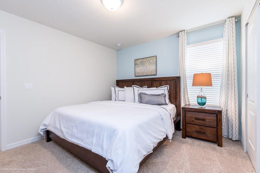 1631la Luxury 6 Bed Villa With Pool/spa,