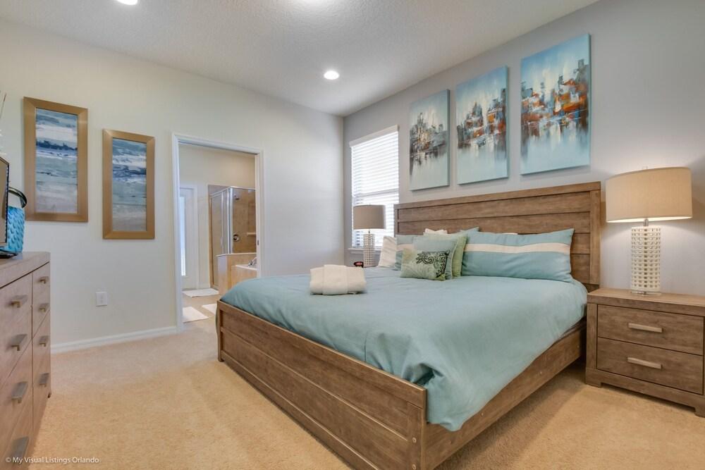 Lima Avenue Villa Windsor At Westside 2