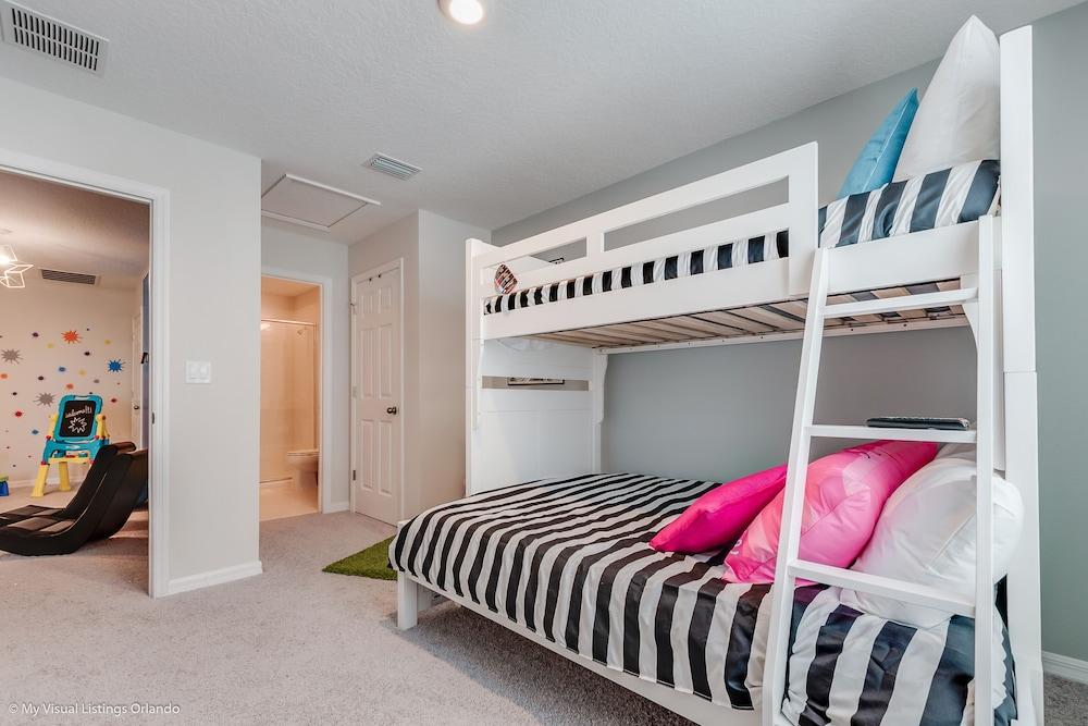 Carey Palm Villa Solara resort