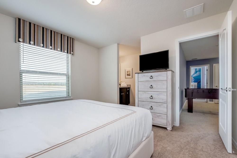 1598ima Ultimate 8 Bedroom 6 Bathroom