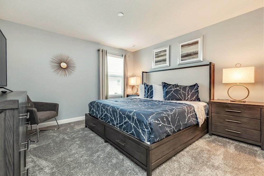 4629target 9 BR Villa With Games Room