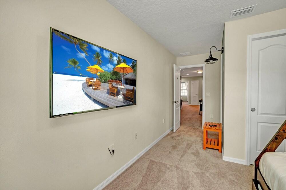 Tangier Villa Windor At Westside