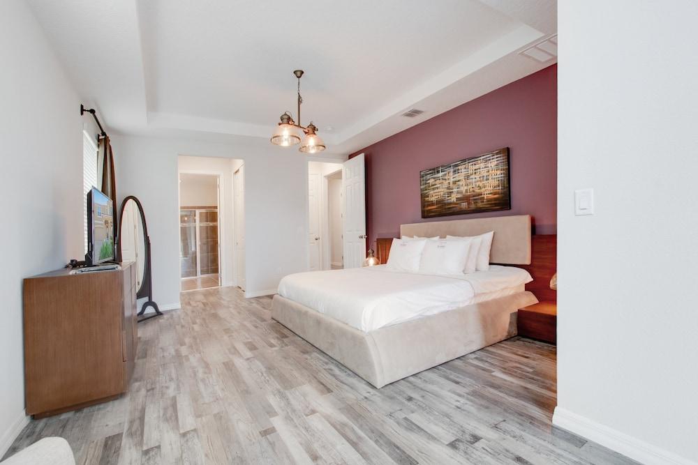 Carribean View Solara 5