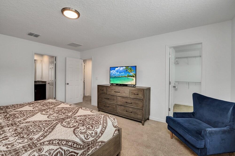 Cooper Villa Windsor At Westside 4