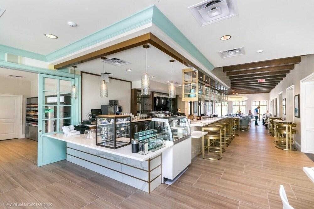 Cooper Villa Windsort At Westside 3