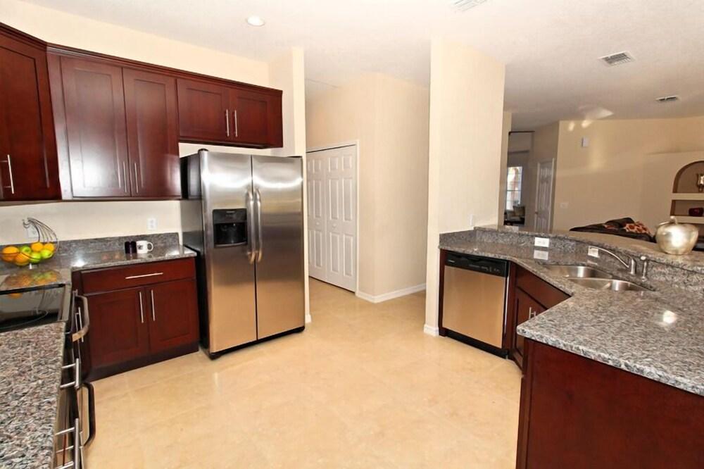 Belfry Villa Highalnds Reserve 4