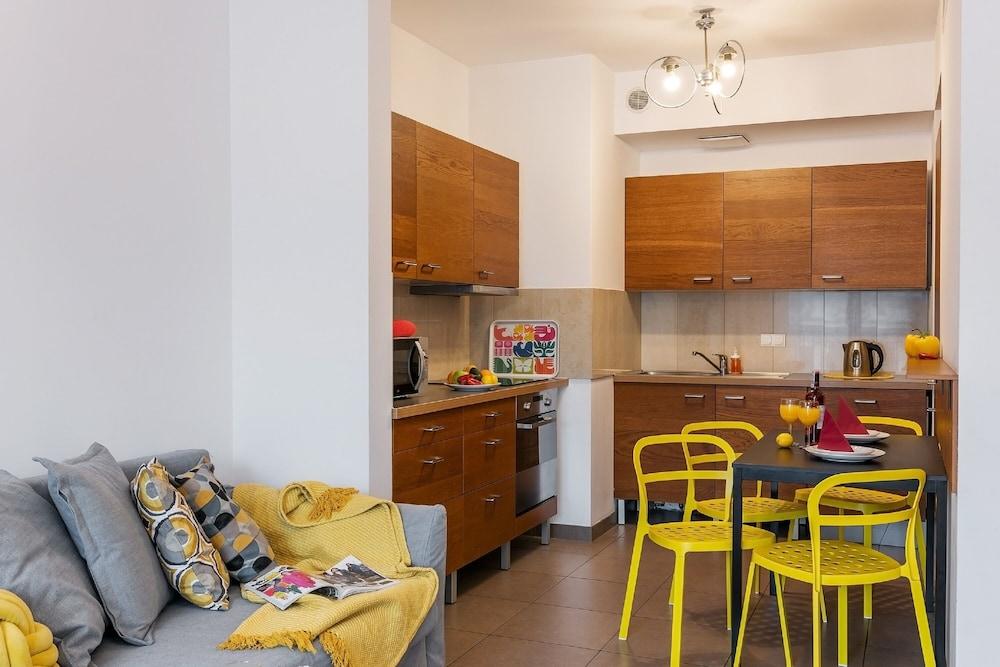 Otium Old Town Angel Plaza