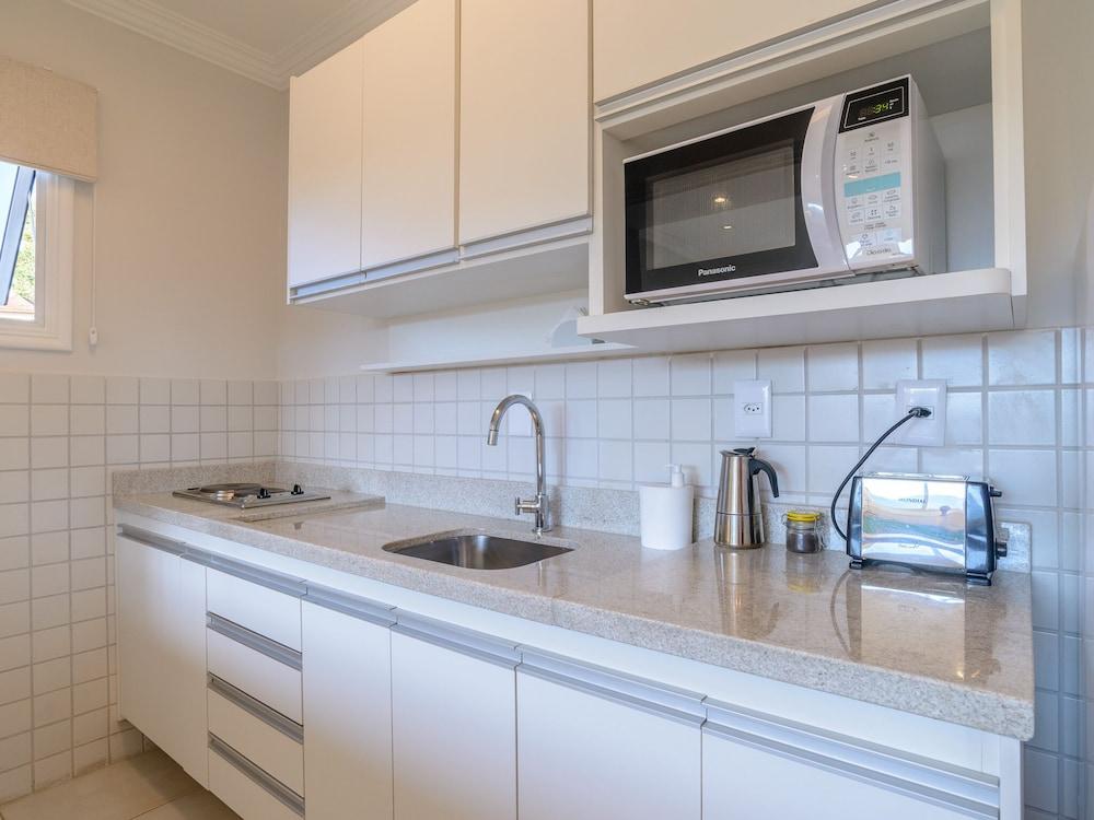 Pousada La Bas Suites de Montagne