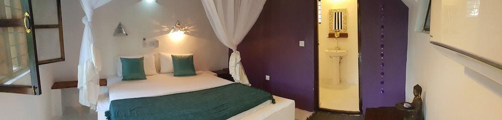 Kilimani Kwetu Beach Hotel